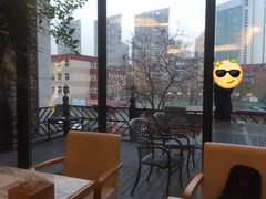 -自由之丘