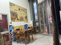 -小胡驴肉火烧 砂锅米线(义和庄店)