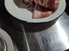 -马路牙子地桌烤肉(工体店)