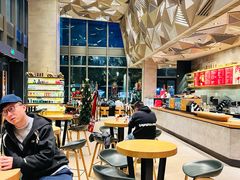 -星巴克臻选(杭州嘉里中心1F店)
