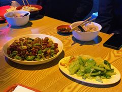 -雷祖芳老妈蹄花店