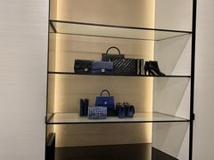 -CHANEL(戴高乐机场T 2E店)