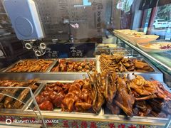 -老鼎万春卤菜(五代传承创始老店)