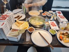 -魁牛·潮汕牛肉自助火锅(沈辽路万达店)