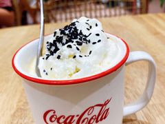 冰淇淋打蛋-堂屋糖水店(愚园店)