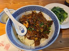 -沪西老弄堂面馆(定西路店)