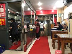 大堂-潘国仙耳光馄饨(黄家阙路店)