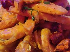 -巴特餐饮6加1音乐餐吧·新疆菜