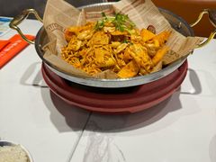 -红渡小香·牛肉麻辣香锅(车站南路店)