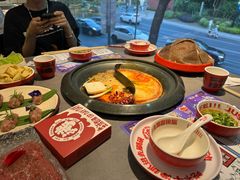 -生活如沸·顺德水牛奶火锅(大学路店)
