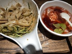 -平娃三宝烧烤·面食(南小街店)