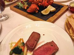 -龙虾酒吧扒房(宁波香格里拉店)