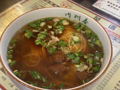 红烧牛肉面-河州春清真西北特色美食(虎踞路店)