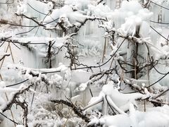 -大平台龙居瀑布旅游区