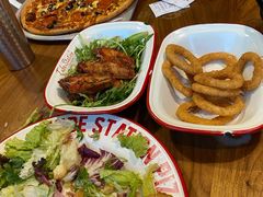 -Tubestation站点比萨(新世界大望路店)
