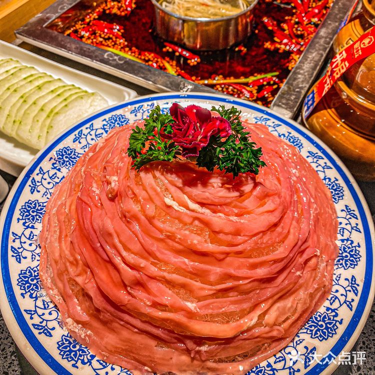 成都美食攻略｜宽窄巷子旁的国风火锅店
