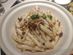 -芳芳私房菜·精做淮扬菜(承德路店)