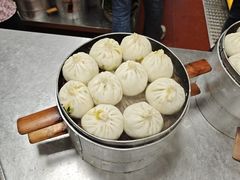 牛肉韭菜-胡家包子·清真(大众巷店)