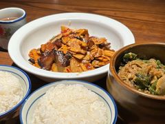 -老湘村·湖南土菜(天河维多利店)