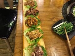 -赞酱川式烤肉(蜀都万达店)