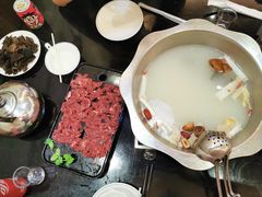 -小叫驴养生驴肉火锅(龙游店)