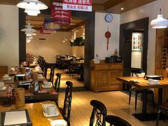 大堂-管氏翅吧(国展店)