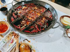 -正贰捌经重庆老火锅(建设路店)