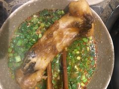 花鲢-肖肖酸萝卜鱼火锅(总店)