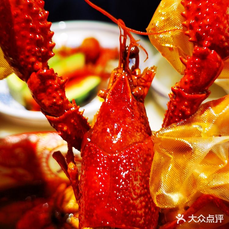这家的小龙虾，简直惊艳!小龙虾个大饱满，虾肉 Q弹鲜嫩