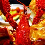这家的小龙虾，简直惊艳!小龙虾个大饱满，虾肉 Q弹鲜嫩
