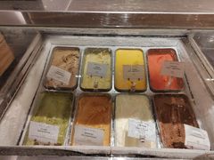 -圣丰索菲特·2 On 988 Café 自助餐厅
