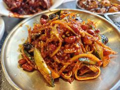-草家酱蟹炭火烤肉店(珲春南路二店)