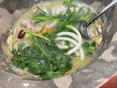 -姚记抚仙湖石锅鱼庄