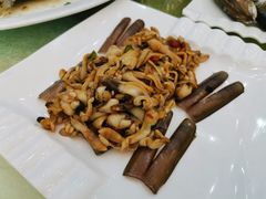 圣子-喜相逢海鲜美食城(五邑平价农副产品批发市场店)