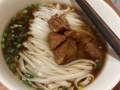 -矮子粉店1985·长沙米粉(湘春路店)
