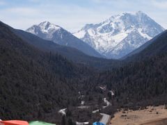 -亚拉雪山风景区