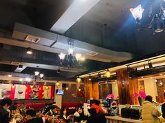 -皇品世家牛排(七一路店)