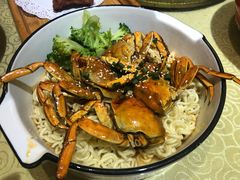 六月黄辛拉面-鲁小三·大骨自助(金山总店)