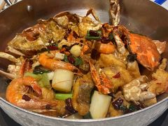 -七欣天香辣蟹火锅(闵行浦江欢乐颂店)