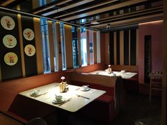 卡座-初蓉丨遇见新川菜(亲贤街荣耀店)