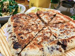 麻酱糖饼-南磨房食府(燕莎奥特莱斯购物中心店)