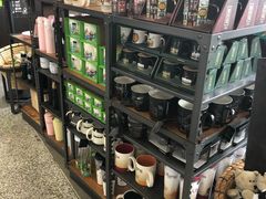 -星巴克(香港国际机场44号闸店)