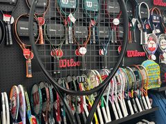 -Wilson威尔胜(漕溪北路店)