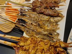 -串王阿三烧烤·小龙虾·烤鱼(拱墅胜利河美食街店)