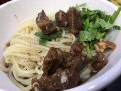 干拌牛肉面-郑家包子牛肉拉面(尚勤路店)