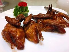 乳鸽-太子园林酒家