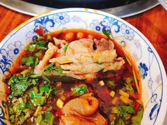 梭边鱼-仔耳朵冷锅鱼蛙芋儿鸡(莲花东路店)