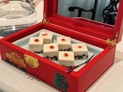 -品海楼·大连海胆锅贴馆(东港店)