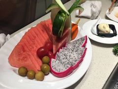 -海底捞火锅鲜切牛肉主题店(长寿路店)