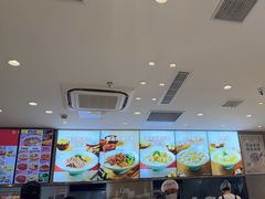 -小杨生煎(金山百联购物中心3楼店)